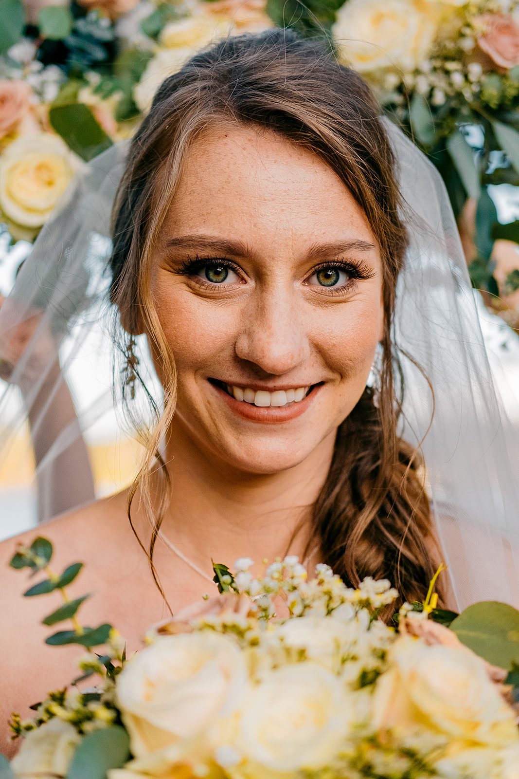Alex + Alex - Wedding at Knotted Roots on the Lake